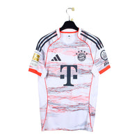 2025/26 - Bayern Munich - Olise #17 (S)