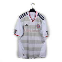2010/11 - Bayern Munich - Schweinsteiger #31 (XL)