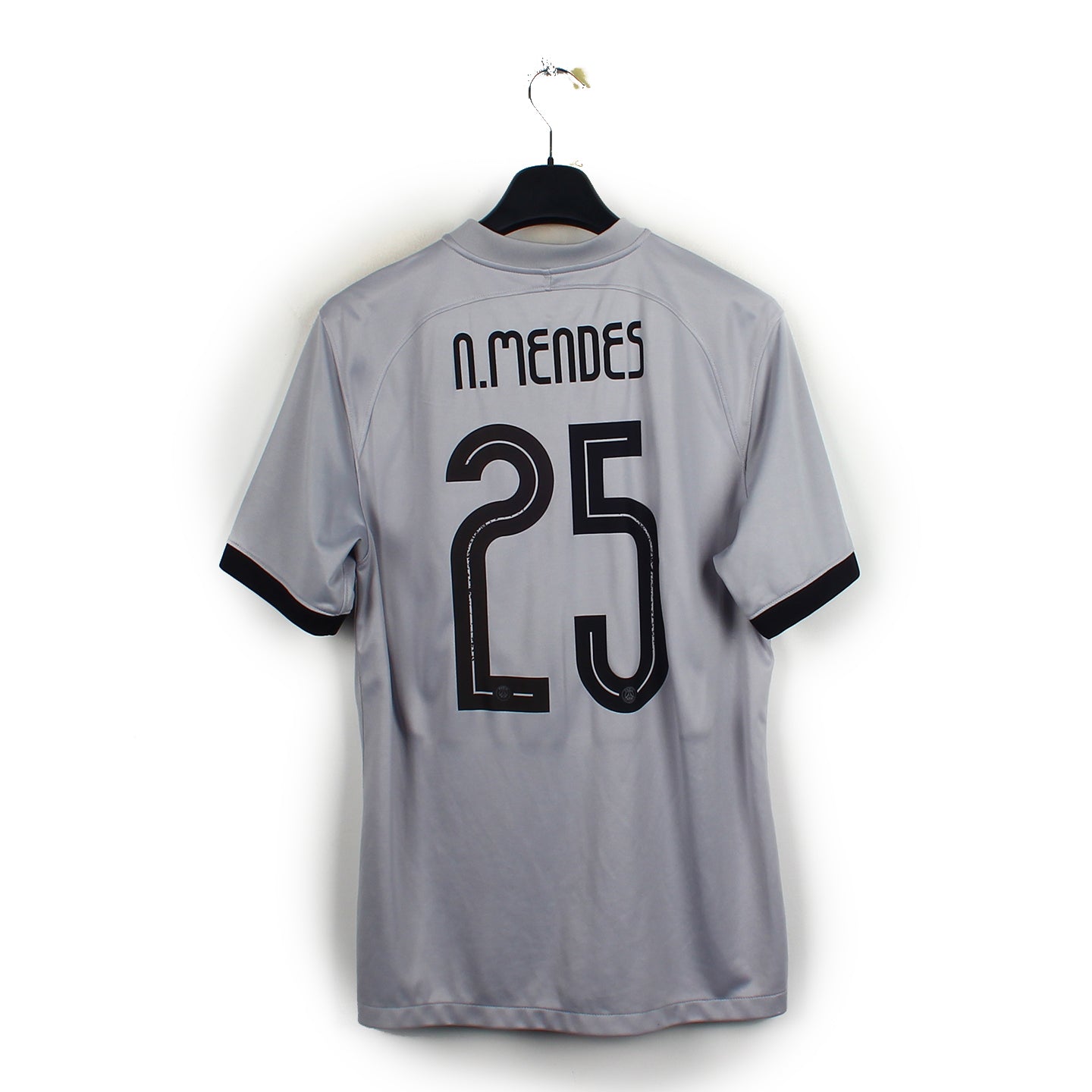 2022/23 - PSG - N.Mendes #25 (M)