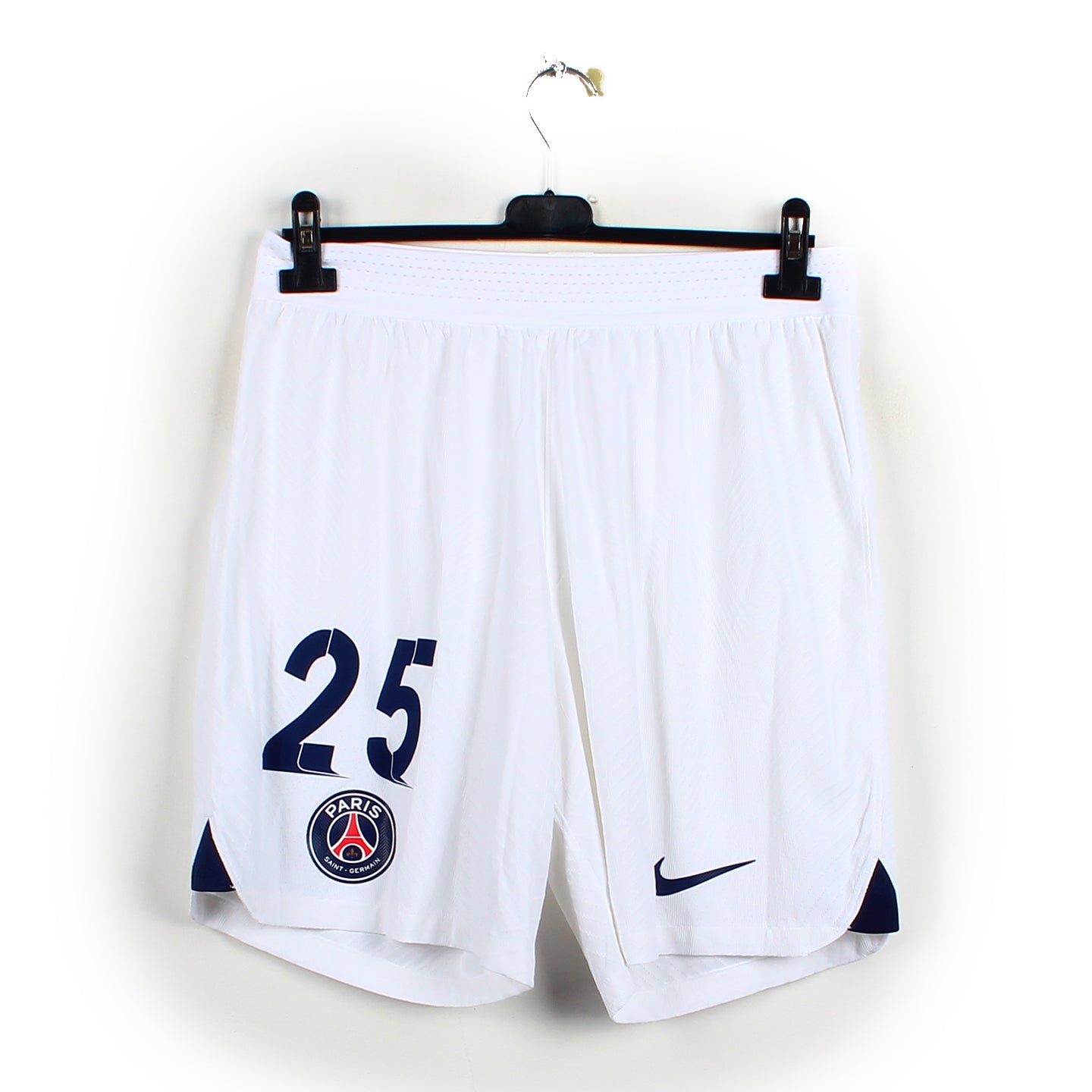 2023/24 - PSG - (Mendes) #25 (L) [préparé]