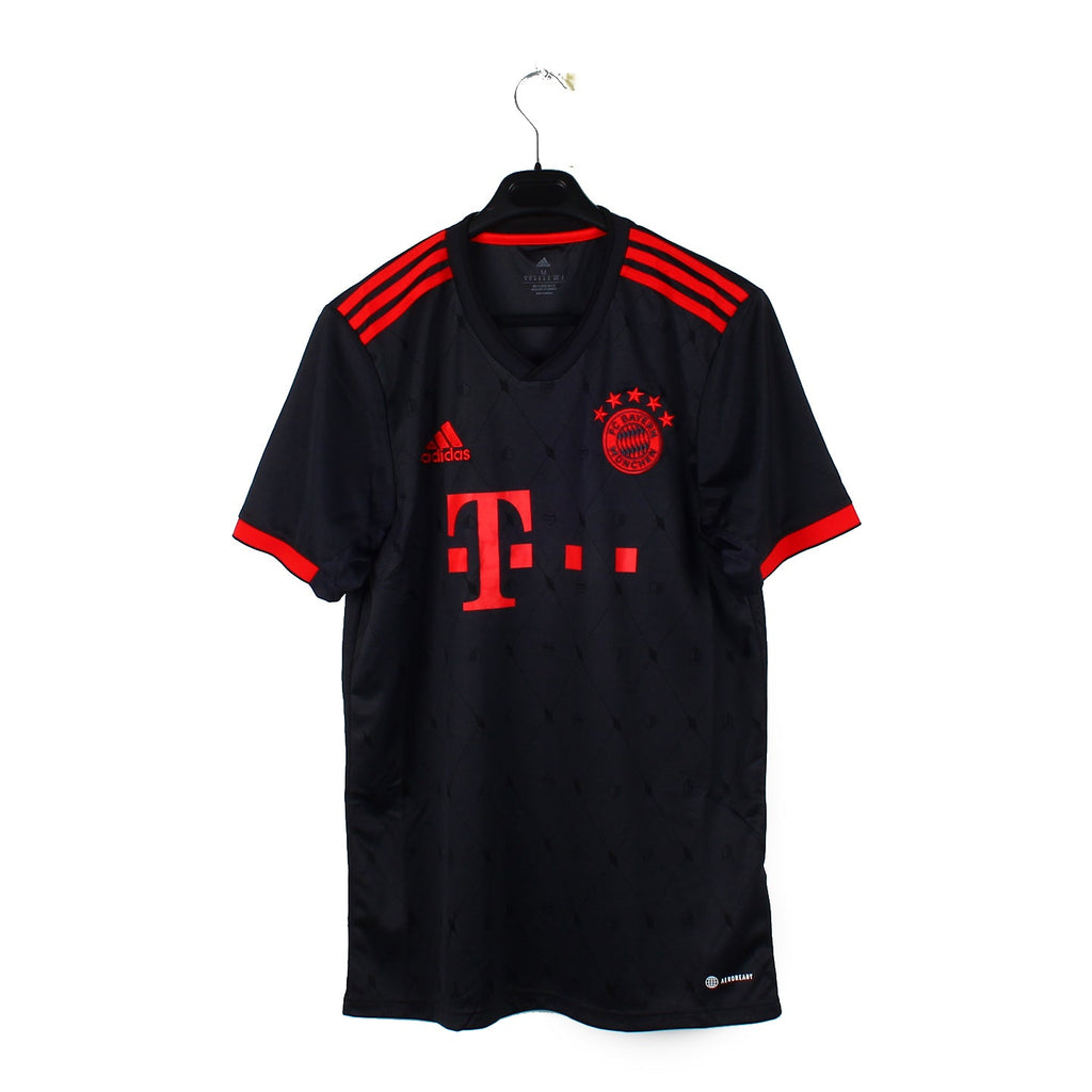 2022/23 - Bayern Munich (L)