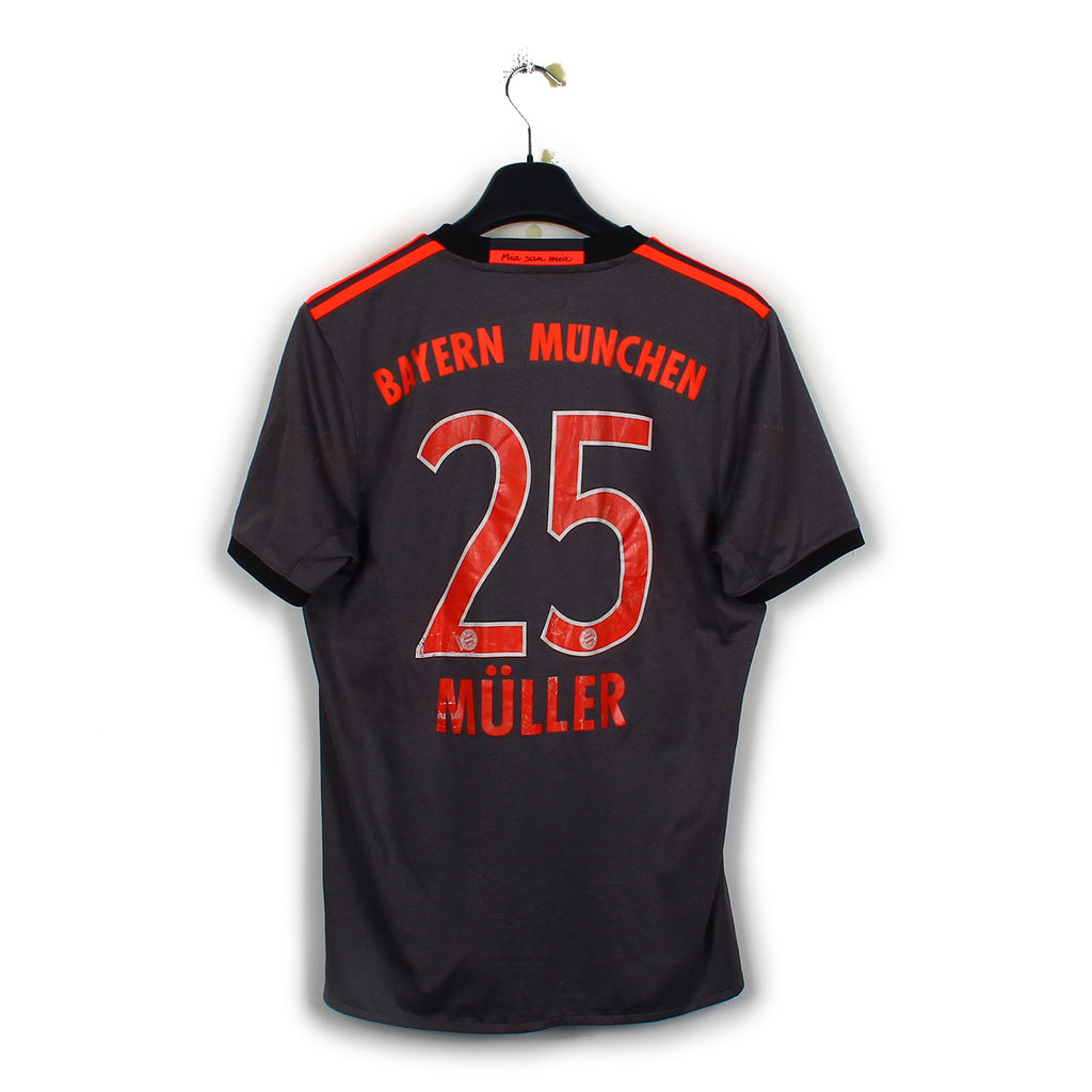 2016/17 - Bayern Munich - Muller #25 (M)