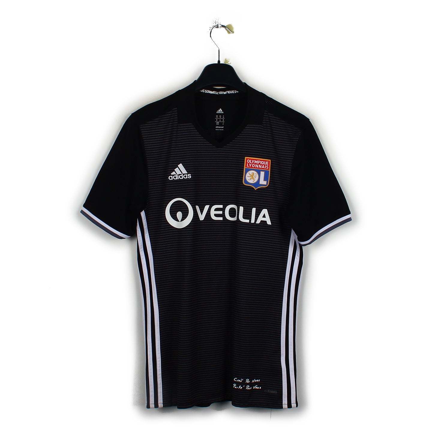 Voilà le futur maillot 2018-2019 domicile de l'Olympique Lyonnais