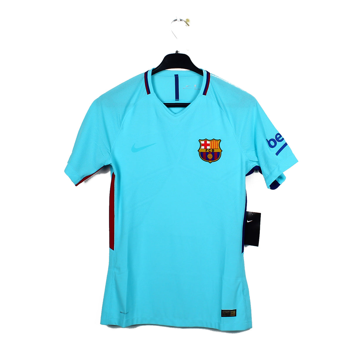 Maillot de Barcelone signé par Luis Suarez • EUR 300,00 Maillot de Barcelone signé par Luis Suarez • EUR 300,00