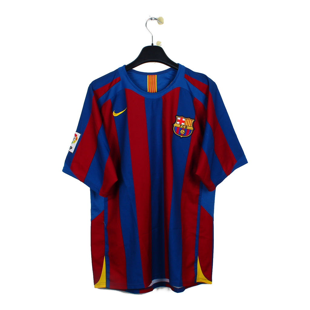 2005/06 - Barcelone - Messi #19 (L)