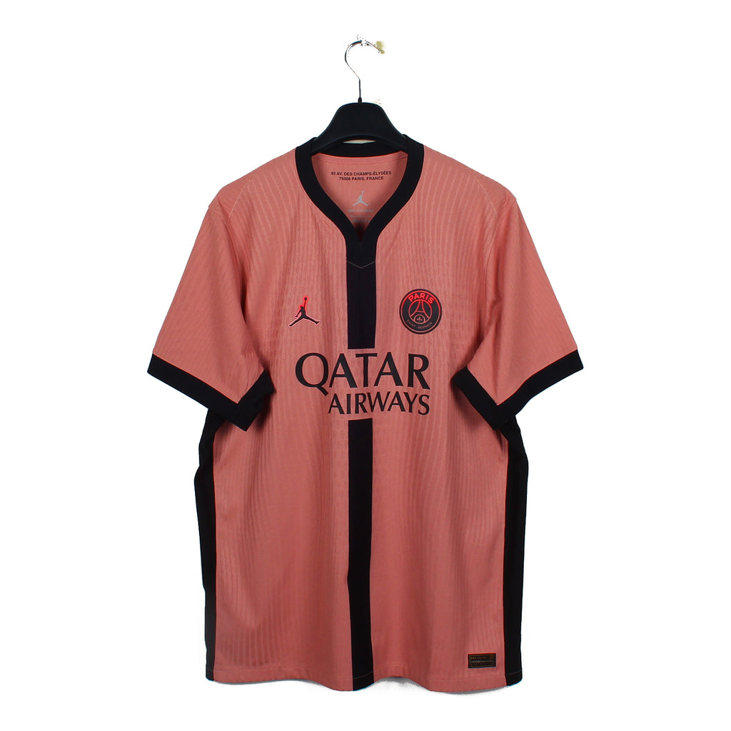2024/25 - PSG - Vitinha #17 (XL) [pro]