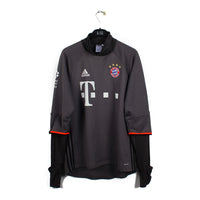 2016/17 - Bayern Munich (L) [stock pro]