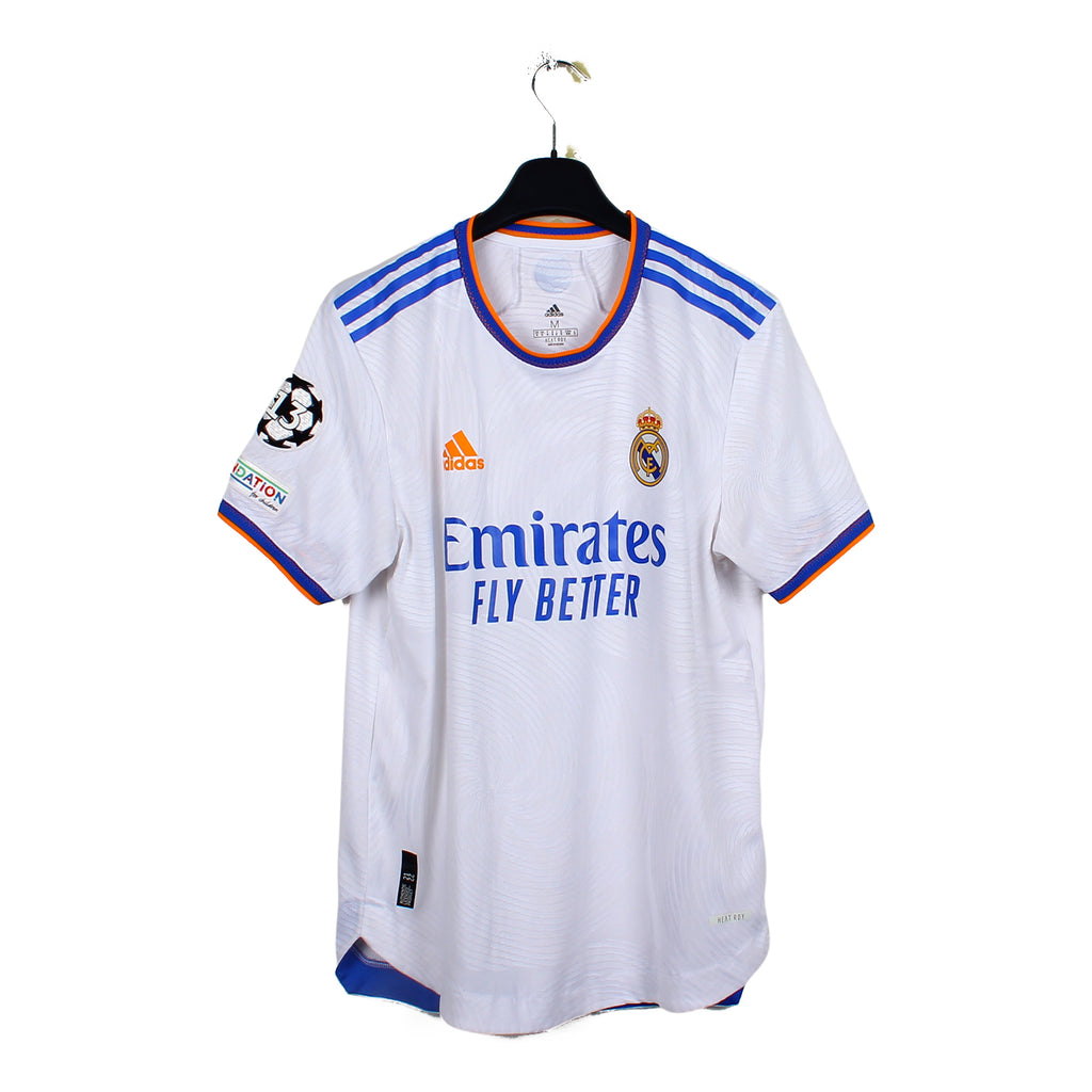 2021/22 - Real Madrid - Valverde #15 (M) [pro]