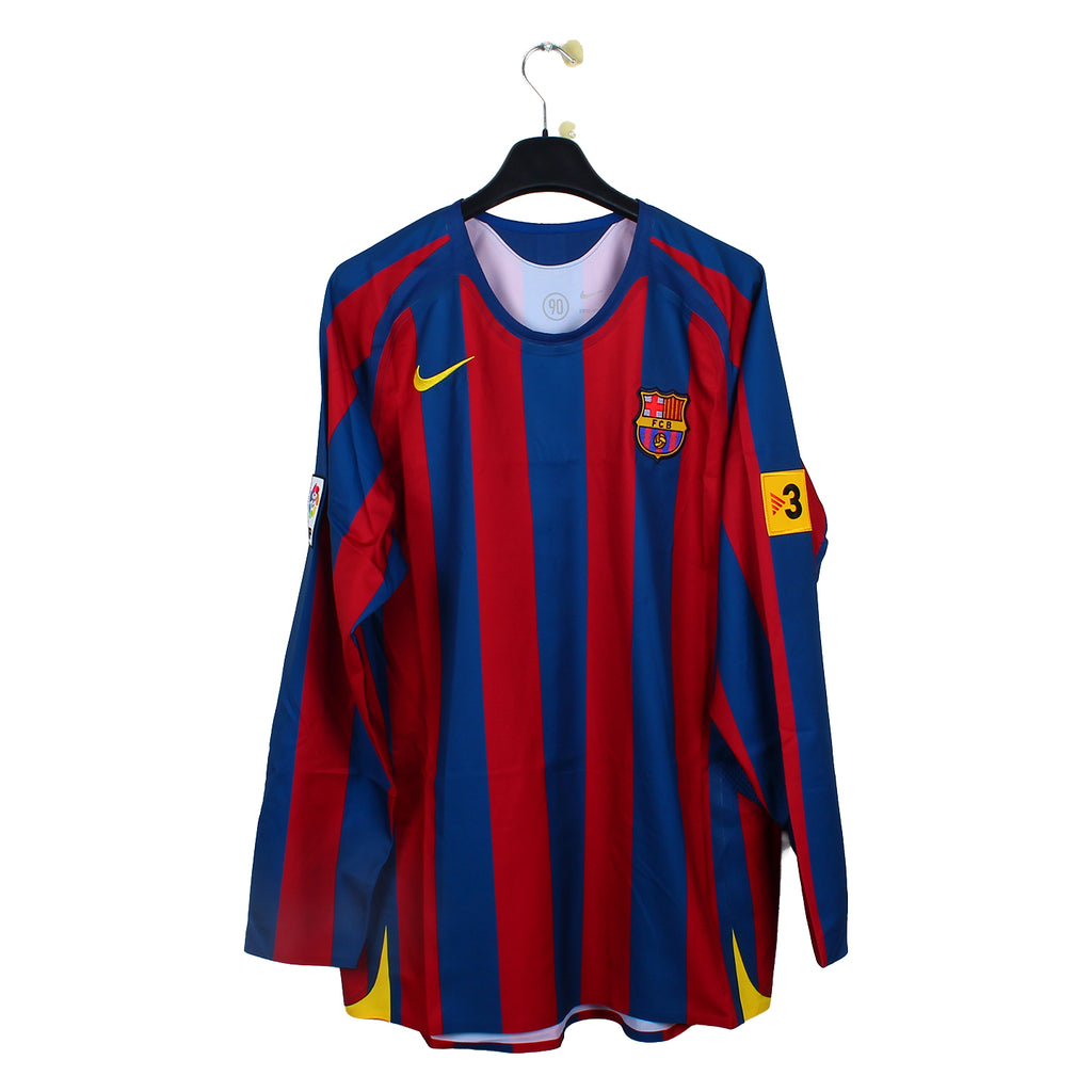 2005/06 - Barcelone - Ronaldinho #10 (L) *réédition*