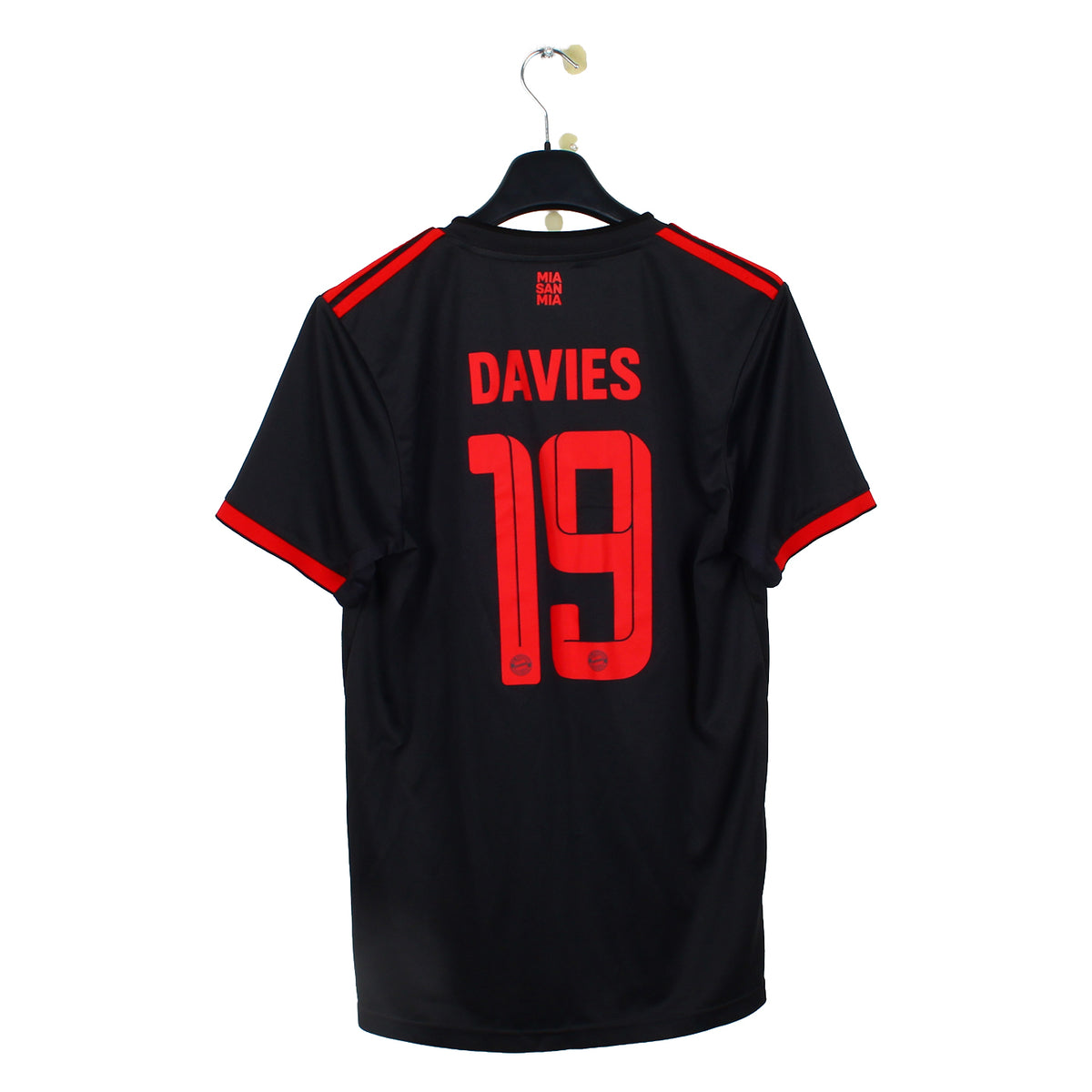 2022/23 - Bayern Munich - Davies #19 (M)