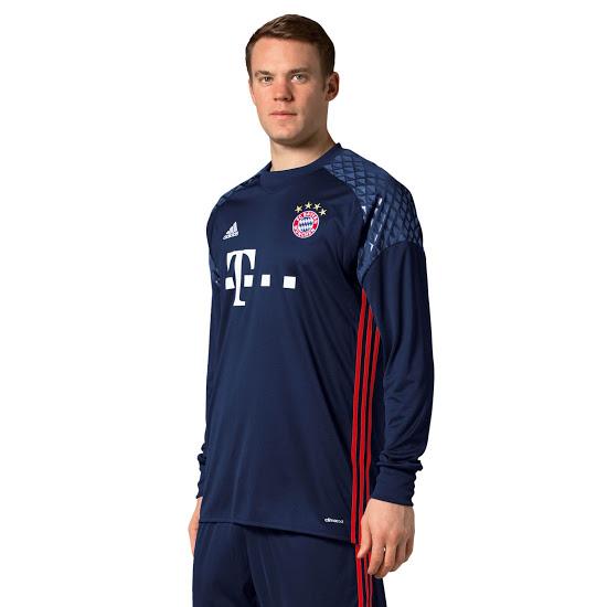 2016/17 - Bayern Munich (13/14ans)