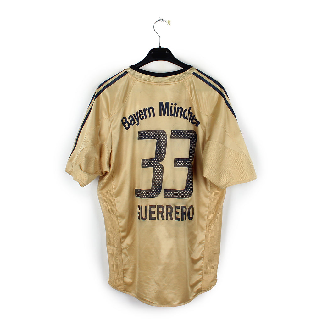 2004/05 - Bayern Munich - Guerrero #33 (M)