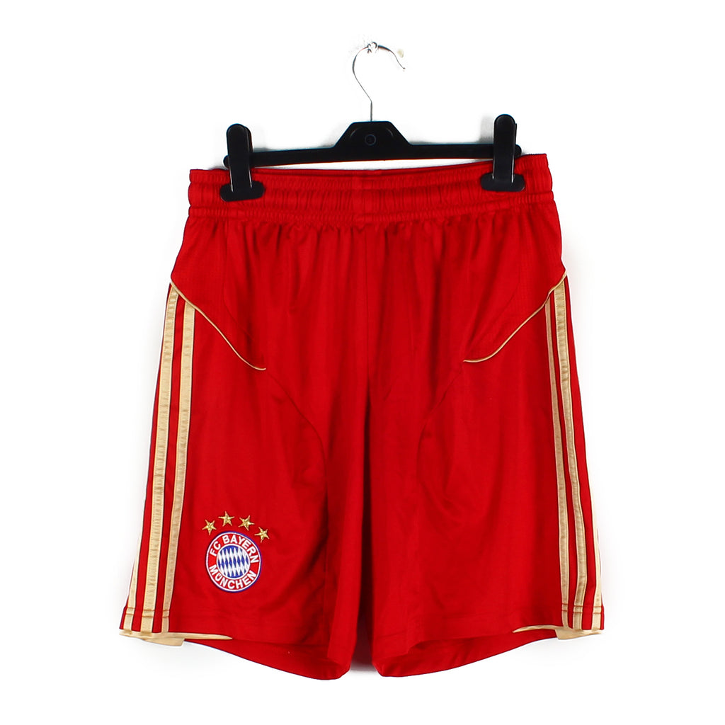 2011/13 - Bayern Munich (L)