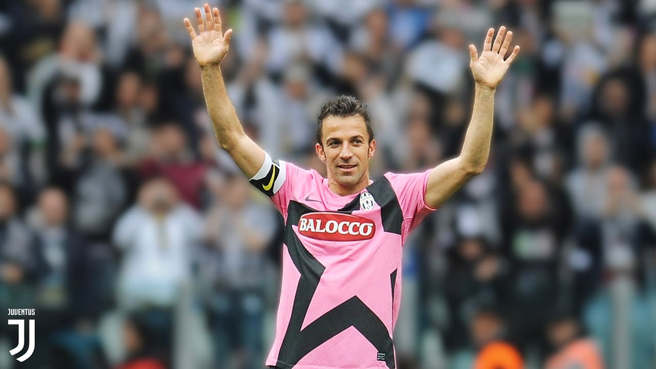 Nuova maglia Juventus 2012: spunta una casacca rosa con la stella Nuova maglia Juventus 2012: spunta una casacca rosa con la stella