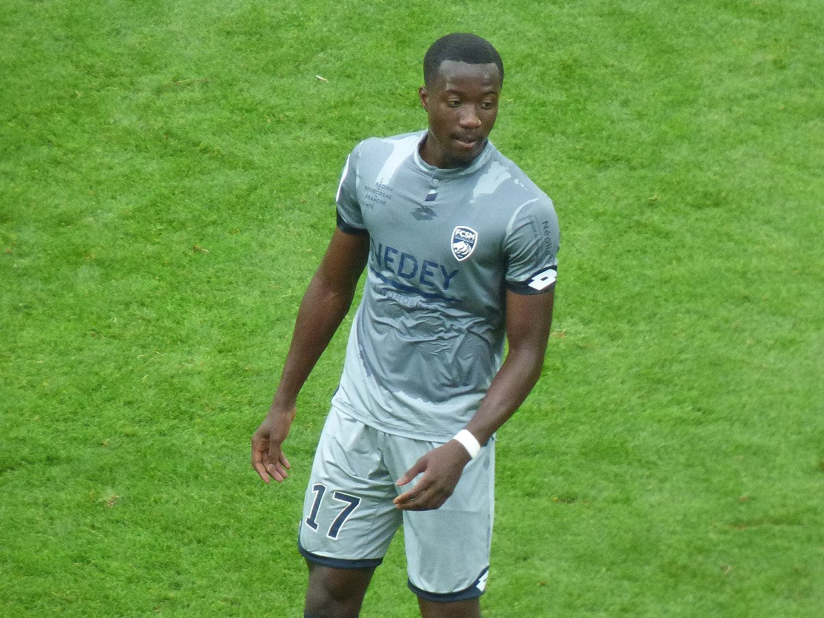 2018/19 - Sochaux Montbéliard FC - Owusu #17 (M) [porté]