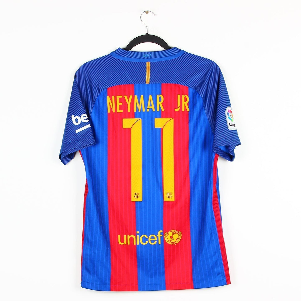 2016/17 - Barcelone - Neymar #11 (L)