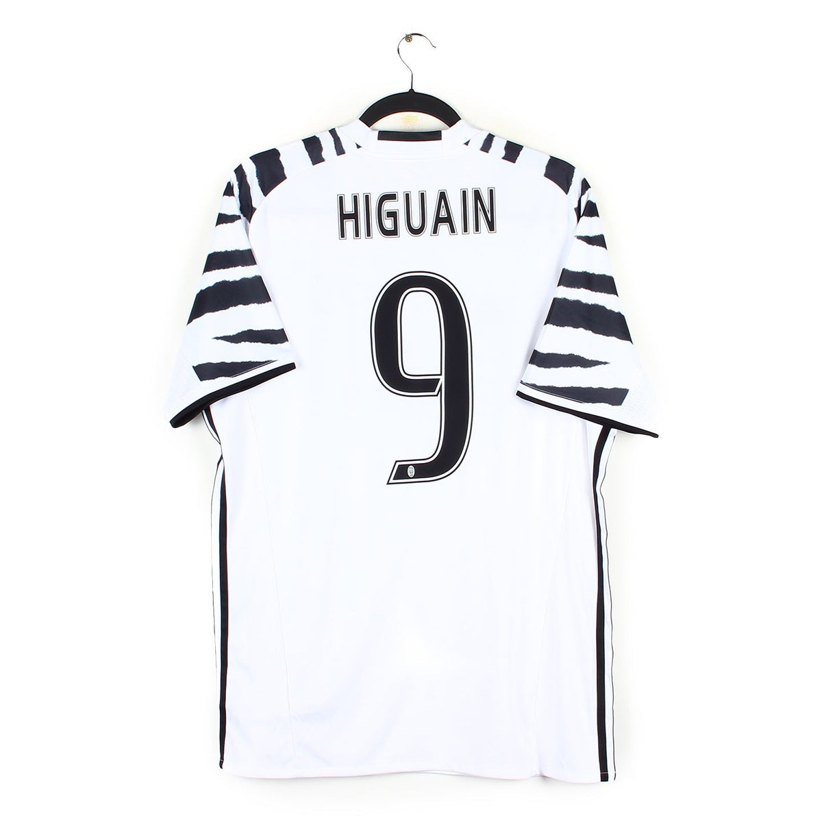 2016/17 - Juventus - Higuain #9 (L)